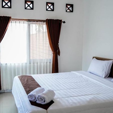 Hotel Pondok Putri Batukaras المظهر الخارجي الصورة