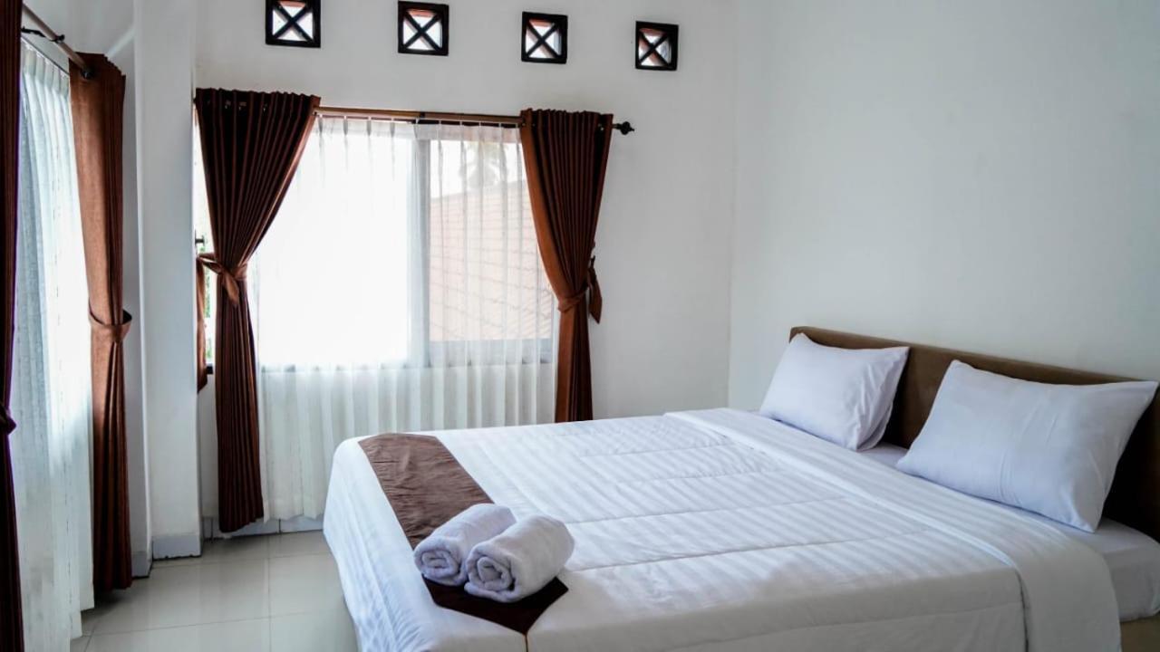 Hotel Pondok Putri Batukaras المظهر الخارجي الصورة