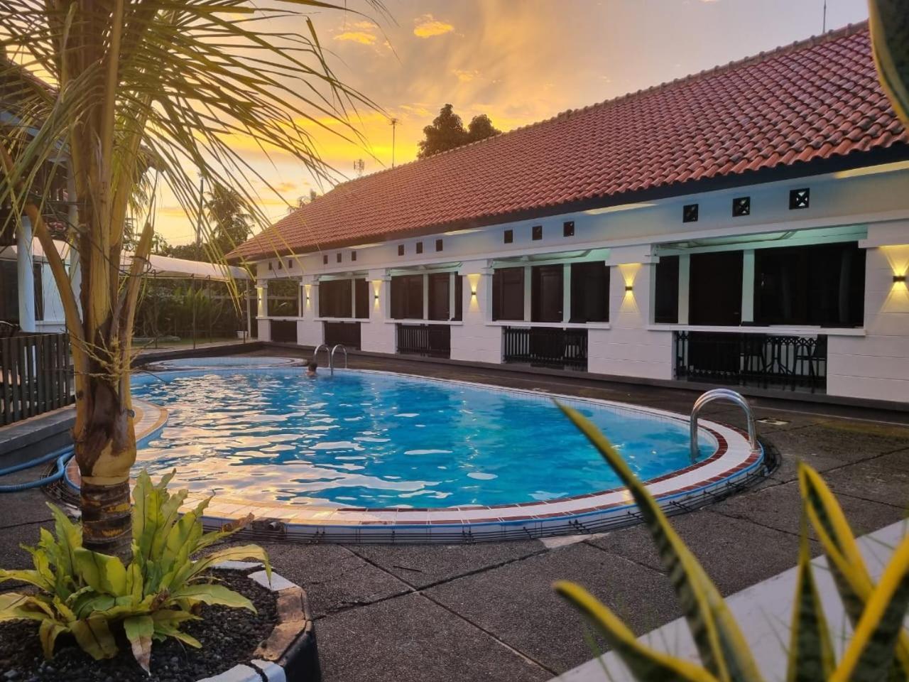 Hotel Pondok Putri Batukaras المظهر الخارجي الصورة