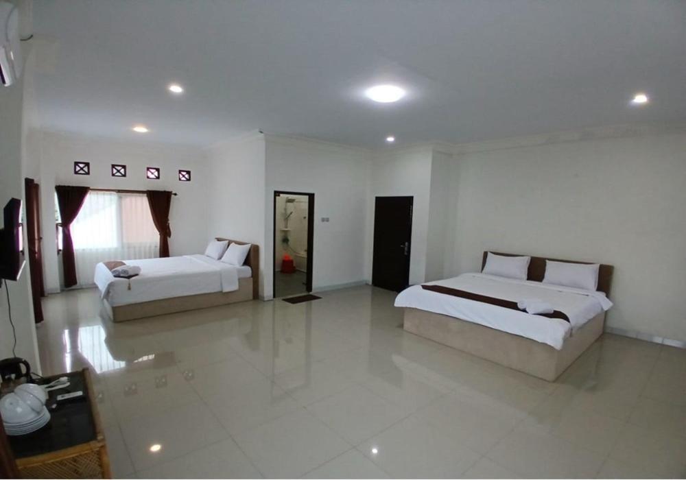 Hotel Pondok Putri Batukaras الغرفة الصورة